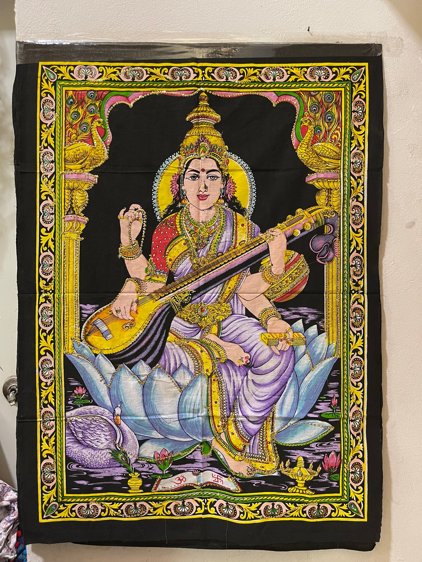 Tapestry Decorativo Bordado Grande